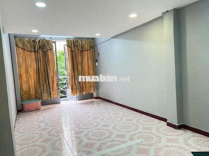 CHO THUÊ NGUYÊN CĂN MT NỘI BỘ TRẦN QUANG DIỆU,Q3,15TR