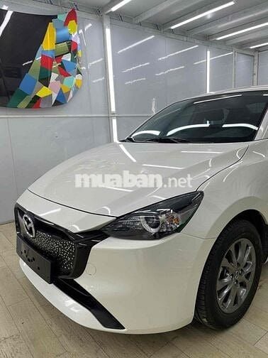 Mazda 2 2025 1.5 AT - 2000 km