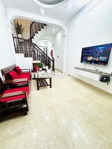 GIẢI PHÓNG- NGÕ KD NHỎ- 38M2-5T- 9.6TỶ( CTL) NGÕ THÔNG - ĐƯỜNG RỘNG