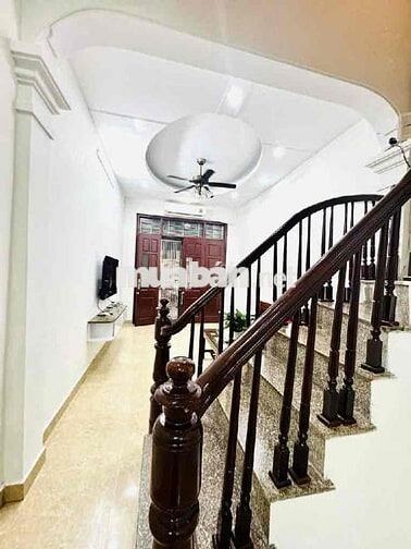 GIẢI PHÓNG- NGÕ KD NHỎ- 38M2-5T- 9.6TỶ( CTL) NGÕ THÔNG - ĐƯỜNG RỘNG