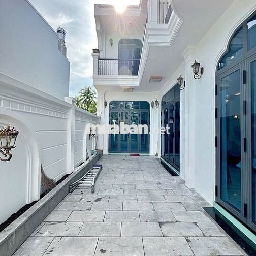 BÁN NHÀ MỚI ĐẸP (8x15) ĐOÀN THỊ NGHIỆP - MỸ THO. GIÁ 3 TỶ 650