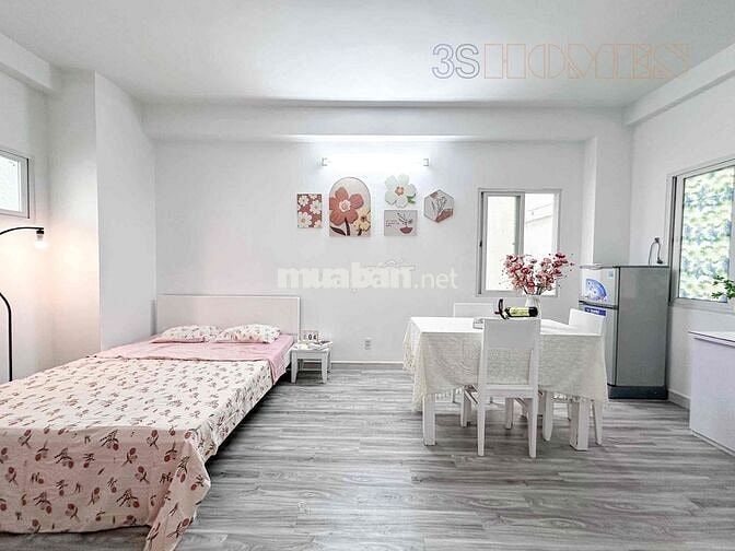 Căn hộ full nội thất ngay giáp Trường Chinh
