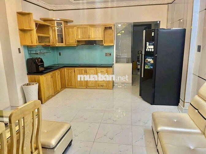 Nhà Full Nội Thất 1 Trệt 1 Lầu 3PN 4x18m Mặt Tiền Đường Số Lý Phục Man