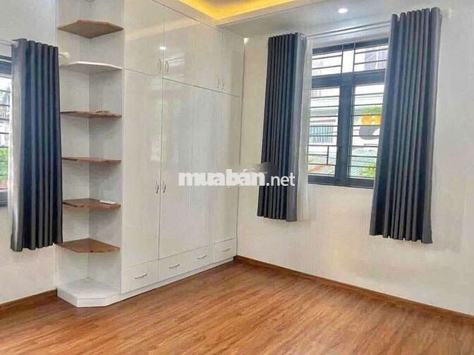 Nhà Full Nội Thất 1 Trệt 1 Lầu 3PN 4x18m Mặt Tiền Đường Số Lý Phục Man