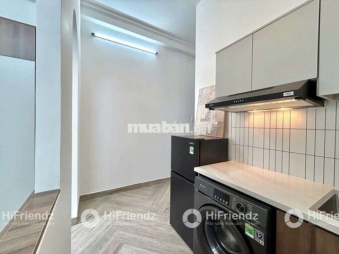 GẦN CV HOÀNG VĂN THỤ-STUDIO MỚI XÂY-FULL NT-BAN CÔNG TÁCH BẾP-30M2