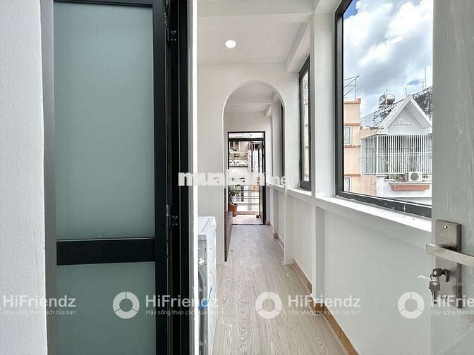 GẦN CV HOÀNG VĂN THỤ-STUDIO MỚI XÂY-FULL NT-BAN CÔNG TÁCH BẾP-30M2