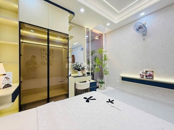Siêu phẩm nhà đẹp TÔ HIẾN THÀNH QUẬN 10, giá 5,2 tỷ thương lượng