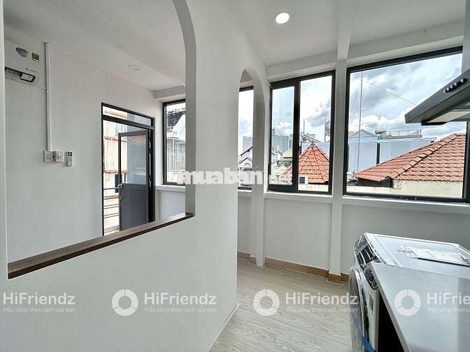 GẦN CV HOÀNG VĂN THỤ-STUDIO MỚI XÂY-FULL NT-BAN CÔNG TÁCH BẾP-30M2