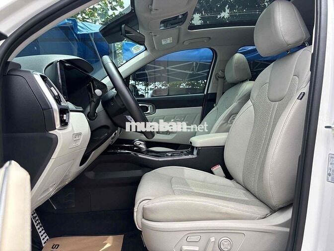 Kia Sorento 2022 Signature 2.5 AT AWD - 30000 km