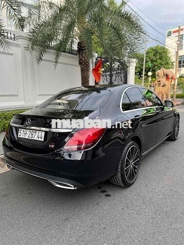 Mercedes C200 Exclusive odo 28k km siêu lướt 2019