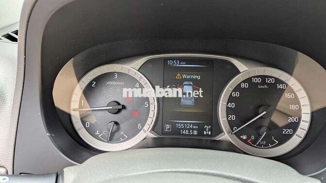 Nissan 2015 VL 2.5 AT 4WD - 155000 km