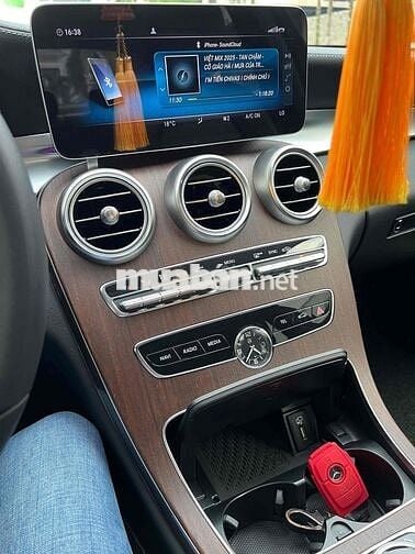 Mercedes C200 Exclusive odo 28k km siêu lướt 2019