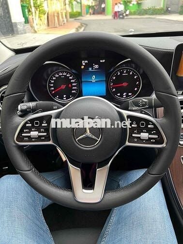 Mercedes C200 Exclusive odo 28k km siêu lướt 2019