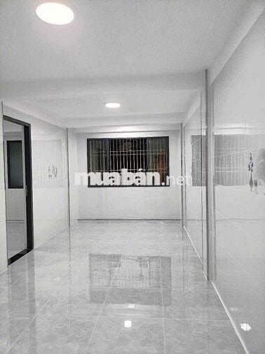 Căn Hộ Chung Cư 2PN Mới 100% Rộng 60m2 Gần Ngay Cầu Kinh Thanh Đa