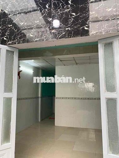 Nhà Quá Rẻ - Ko Qui Hoạch - 80m2 - Giáp Quận 5 - Hoàn Công - chỉ 4ty2