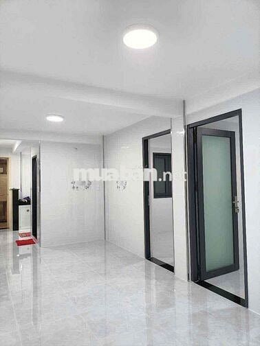 Căn Hộ Chung Cư 2PN Mới 100% Rộng 60m2 Gần Ngay Cầu Kinh Thanh Đa