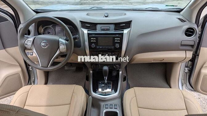 Nissan 2015 VL 2.5 AT 4WD - 155000 km