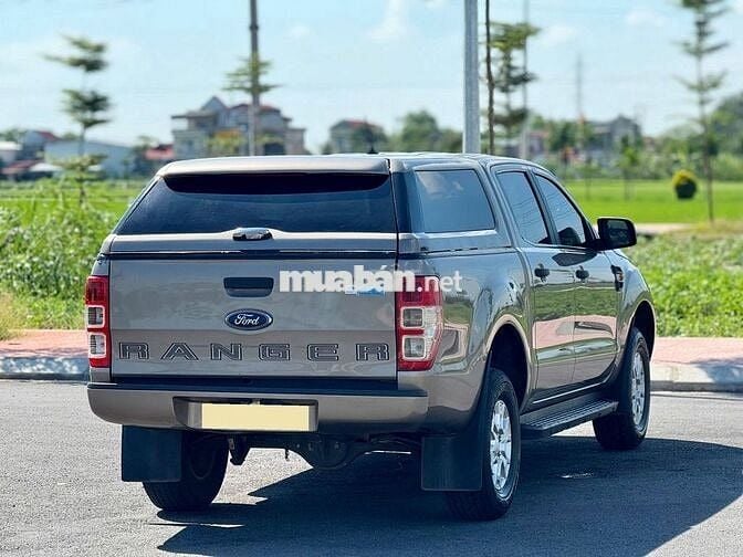 Ford Ranger XLS 2021 máy dầu số tự động