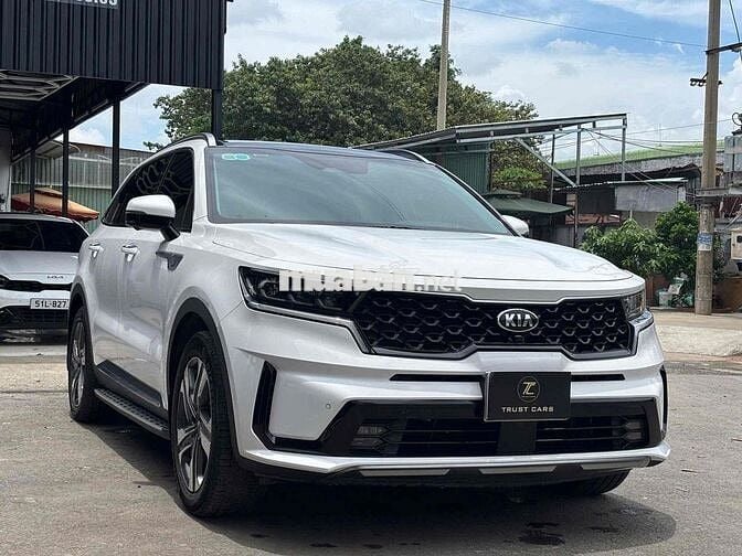 Kia Sorento 2022 Signature 2.5 AT AWD - 30000 km