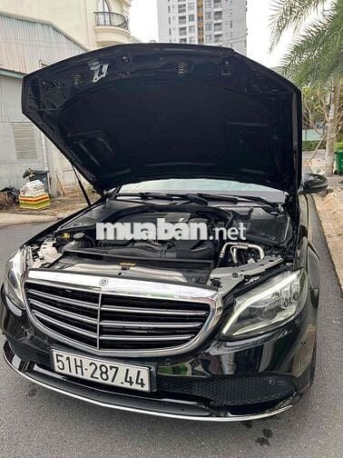 Mercedes C200 Exclusive odo 28k km siêu lướt 2019