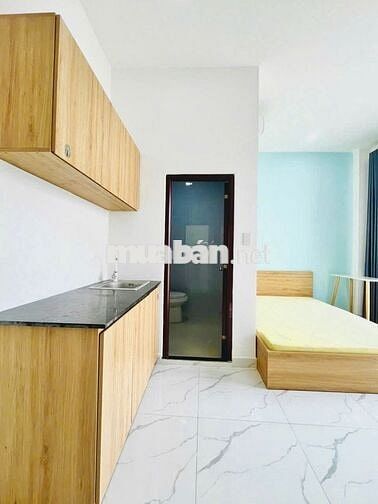 CHO THUÊ CĂN HỘ STUDIO BAN CÔNG ĐẸP FULL NỘI THẤT CHUẨN KHÁCH SẠN