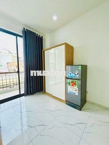 CHO THUÊ CĂN HỘ STUDIO BAN CÔNG ĐẸP FULL NỘI THẤT CHUẨN KHÁCH SẠN