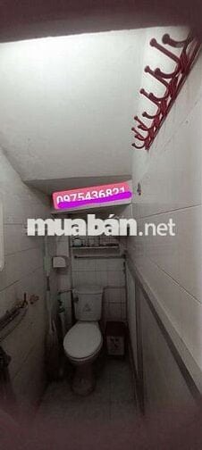 CC cho thuê cửa hàng mặt phố Láng
