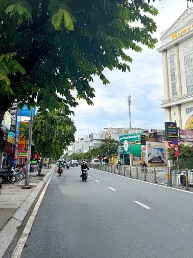 BÁN NHÀ 2 MẶT TIỀN TRƯỚC VÀ SAU : 640 LŨY BÁN BÍCH - P. TÂN THÀNH -TP
