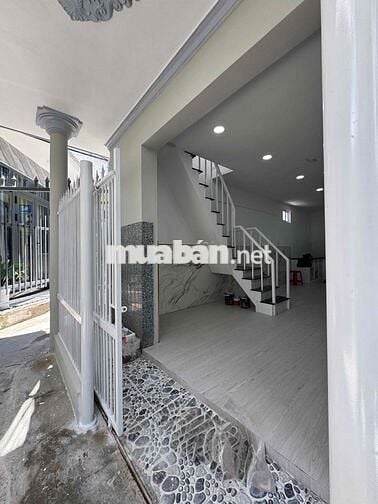 *Bán Nhà 2 Tầng 3 mặt thoáng! Hẻm- Ngay Chợ VCN Phước Hải-