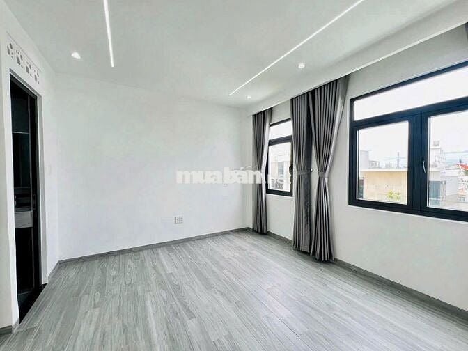 NHÀ HOT KHÓ TÌM- 37F Hoa Phượng, P2, PN- 3 lầu, 6p DTSD 320m2