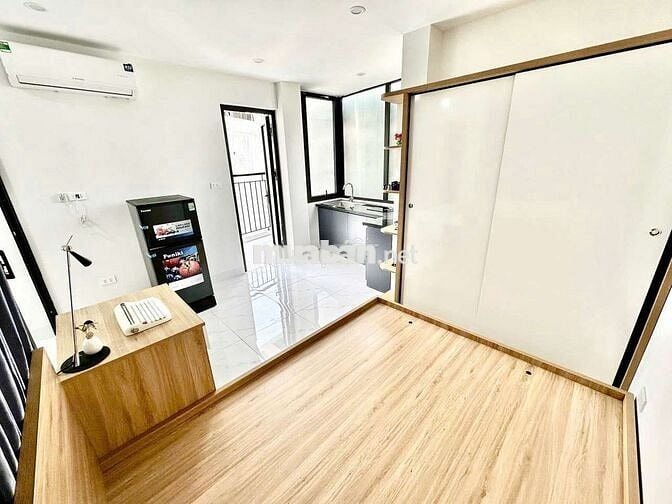 Siêu phẩm CCMN 1n1k 35m2 full đồ xịn sò. Ban công tại Nguyễn Thị Định