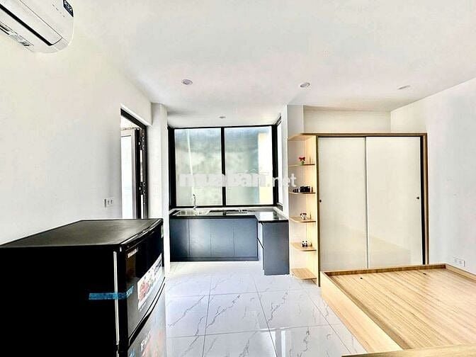 Siêu phẩm CCMN 1n1k 35m2 full đồ xịn sò. Ban công tại Nguyễn Thị Định