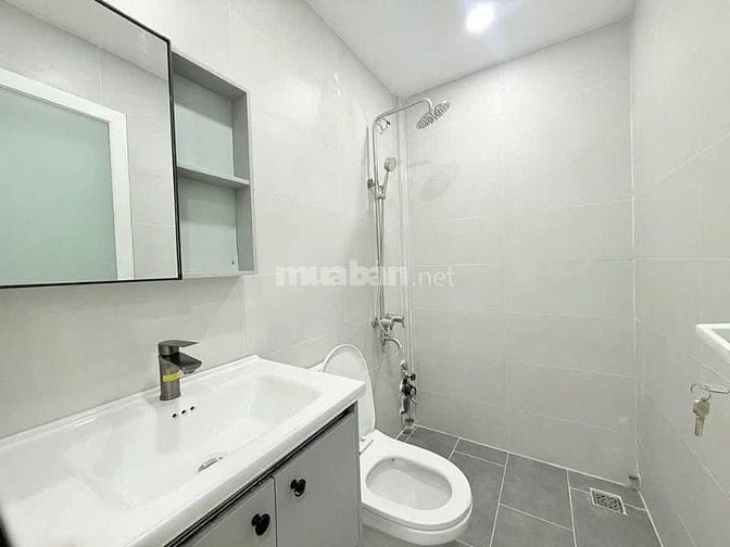 CC 96 595 CMT8-Q10-43M2-2PN-CHỈ 2.79…TỶ TL