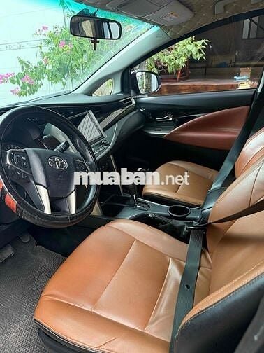 Toyota Innova 2019 2.0G - 119000 km