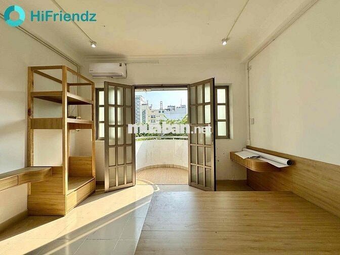 Căn hộ 2pn ngay trung tâm quận 1 gần các trường đại học HSU, UEH, VLU