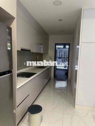 CĂN HỘ CHO THUÊ 141m2, 3 PN, 2wc, BAO PHÍ QUẢN LY