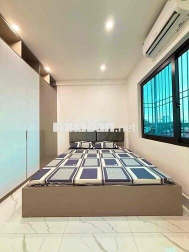 TRUNG TÂM QUẬN CẦU GIẤY - TẬP THỂ NGHĨA TÂN,  GỒM 3 NGỦ + 2 WC, 2 BAN