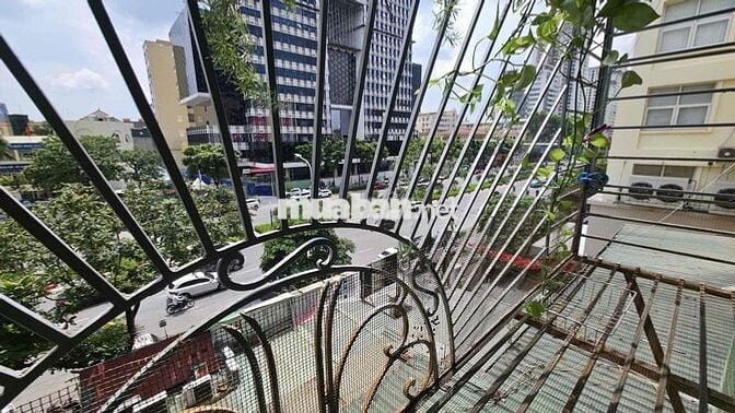 CẦN BÁN TẬP THỂ MẶT PHỐ NGUYỄN CHÍ THANH - CHÙA LÁNG - CẠNH VINCOM
