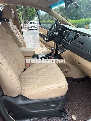 Kia Sedona 2019 Full dầu - màu đỏ