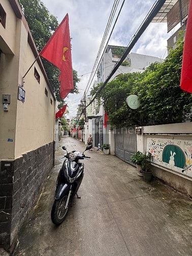 HXH Huỳnh Văn Bánh nở hậu 7.9x22(160m2) Phú Nhuận giá 175tr/m2