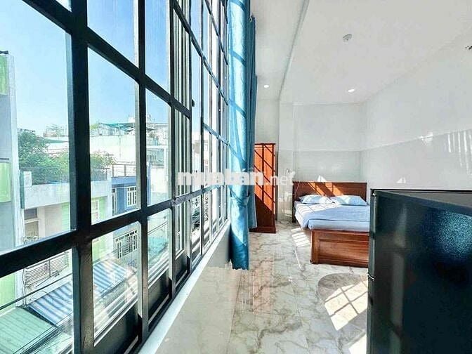 Phòng xinh ngay cầu chữ Y rộng 25m2 cửa sổ trời