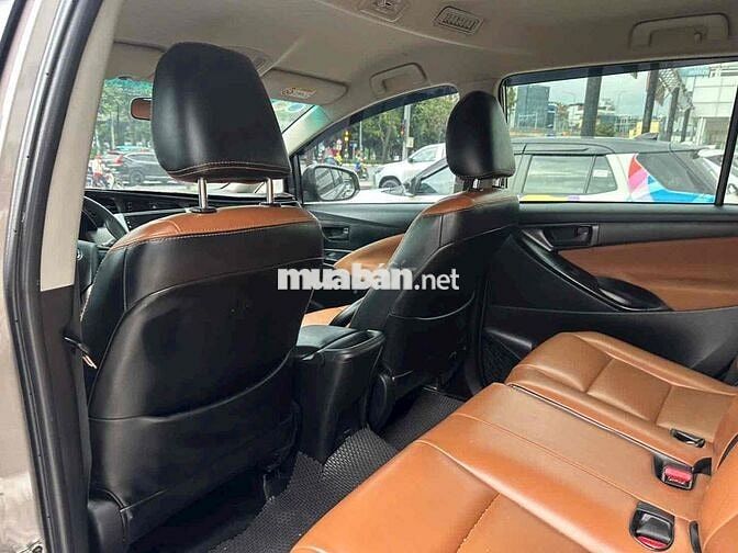 Toyota Innova 2020 2.0E - 7c sô sàn HÃNG BH 1 năm