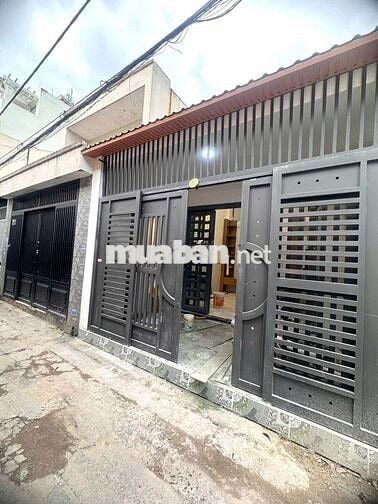 Nhà cấp 4 đúc DT 48m shr
 1/ Nguyễn Thị Kiểu ngay truong Lê Văn Thọ