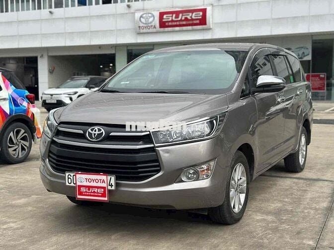 Toyota Innova 2020 2.0E - 7c sô sàn HÃNG BH 1 năm