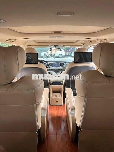 Kia Sedona 2019 Full dầu - màu đỏ