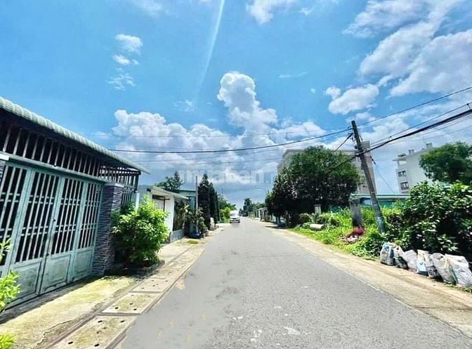 CHÍNH CHỦ BÁN LÔ ĐẤT DIỆN TÍCH LỚN 599m²,GÍA CỰC TỐT, CỦ CHI, TPHCM.
