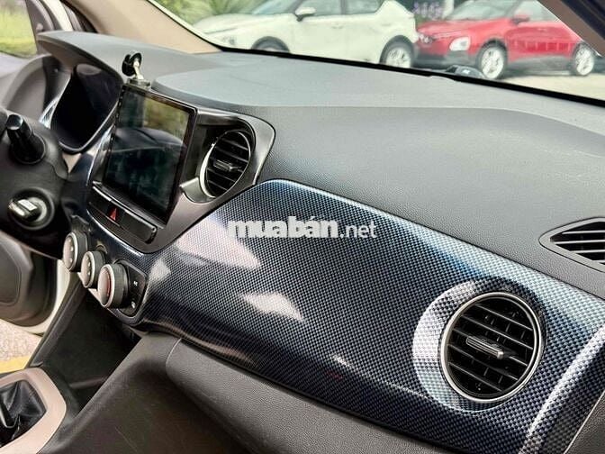 Hyundai Grand i10 2018 Sedan 1.2 MT - 129000 km