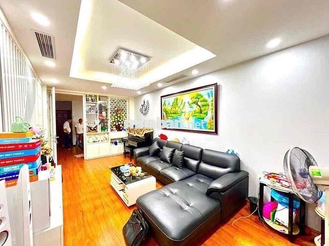 BÁN NHÀ PHỐ PHÙNG CHÍ KIÊN DT52/60 m x6 Tầng  2 thoáng