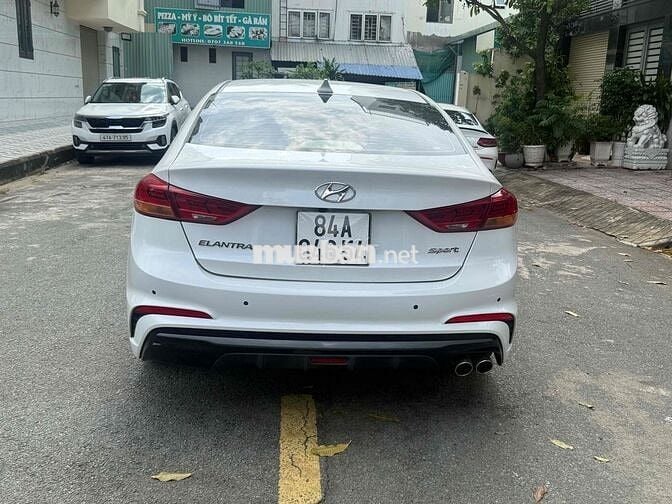 Hyundai Elantra 2019 1.6AT Sport - 56000 km