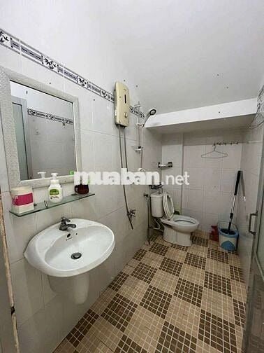 Nhà 1 lầu 2 phòng.đầy đủ nội thất.nhà hướng Tây